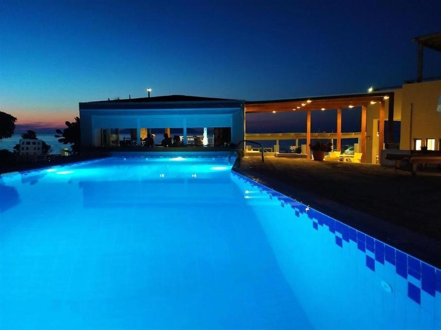Yria Beach Hotel Kokkini Hani Bagian luar foto
