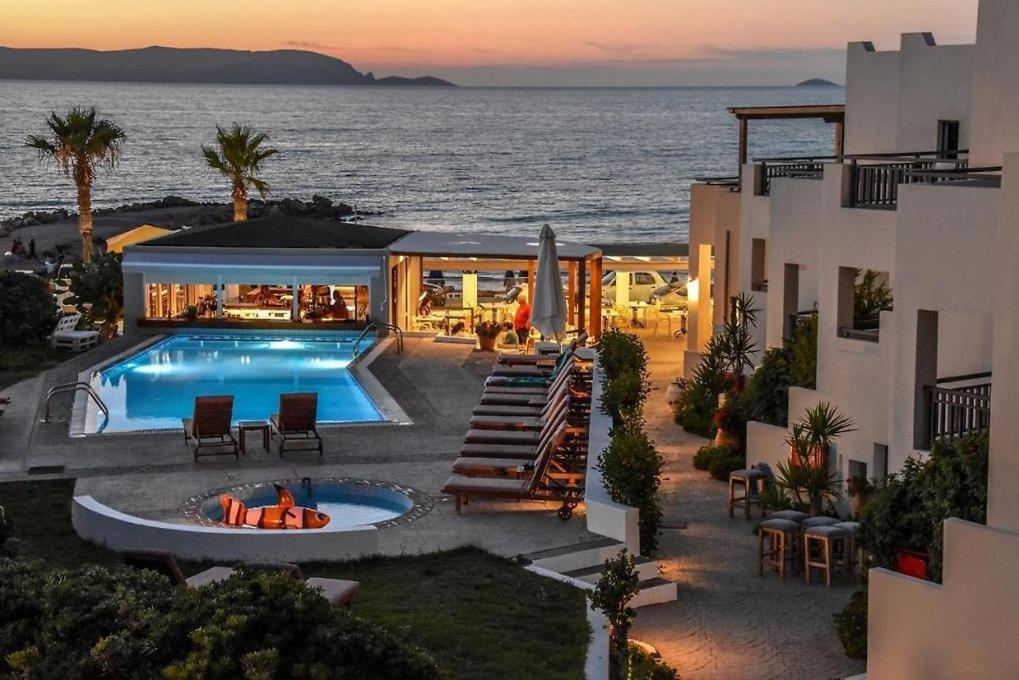 Yria Beach Hotel Kokkini Hani Bagian luar foto
